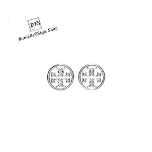 Tory Burch- MILLER STUD EARRING- Silver- With giftbox and dustbag